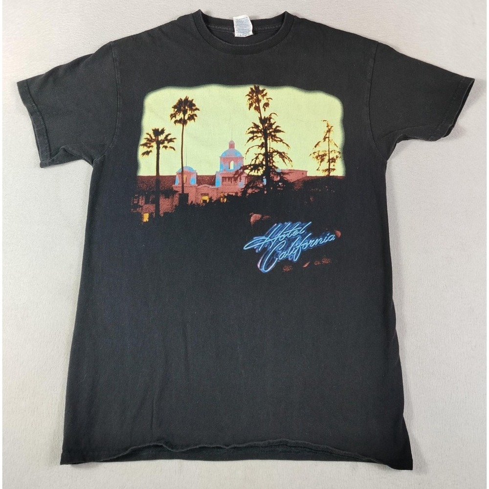 Vintage The Eagles Hotel California Shirt Mens Medium Black Delta Pro Weight